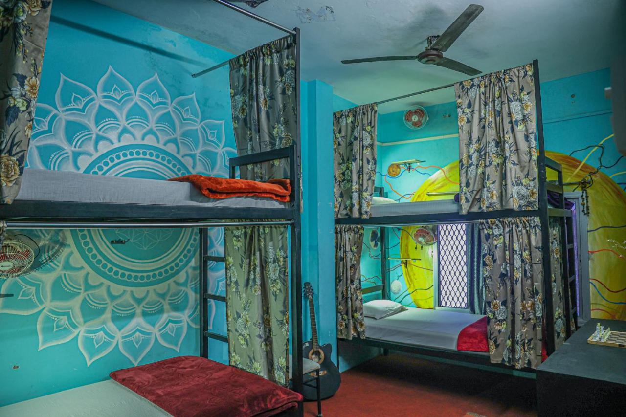 Good Vibes Hostel 바라나시 외부 사진