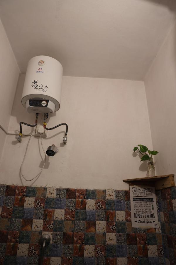 Good Vibes Hostel 바라나시 외부 사진