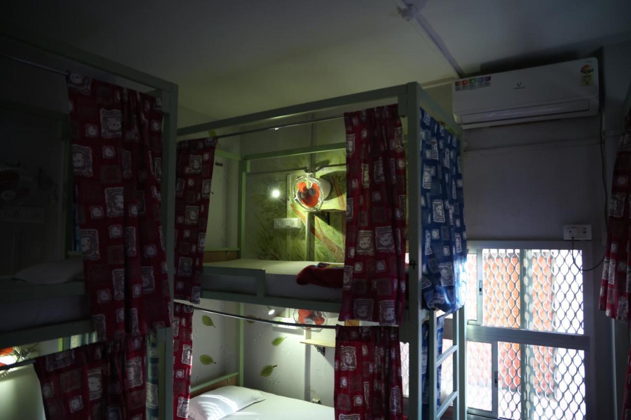 Good Vibes Hostel 바라나시 외부 사진