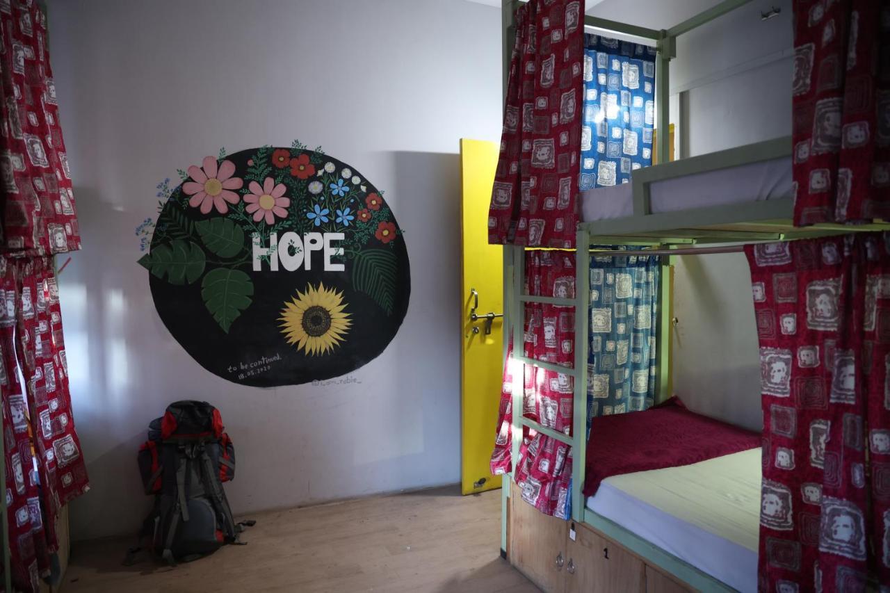 Good Vibes Hostel 바라나시 외부 사진