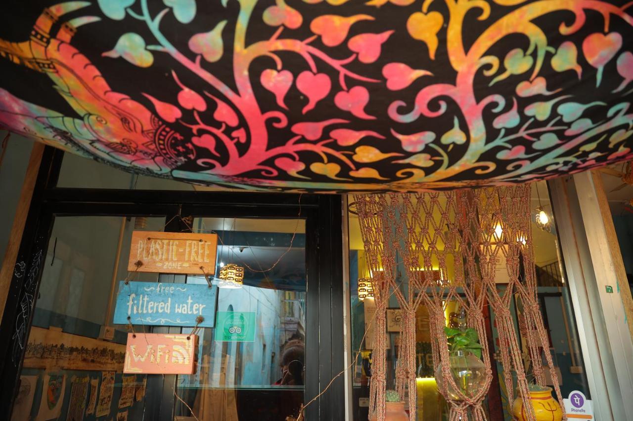 Good Vibes Hostel 바라나시 외부 사진
