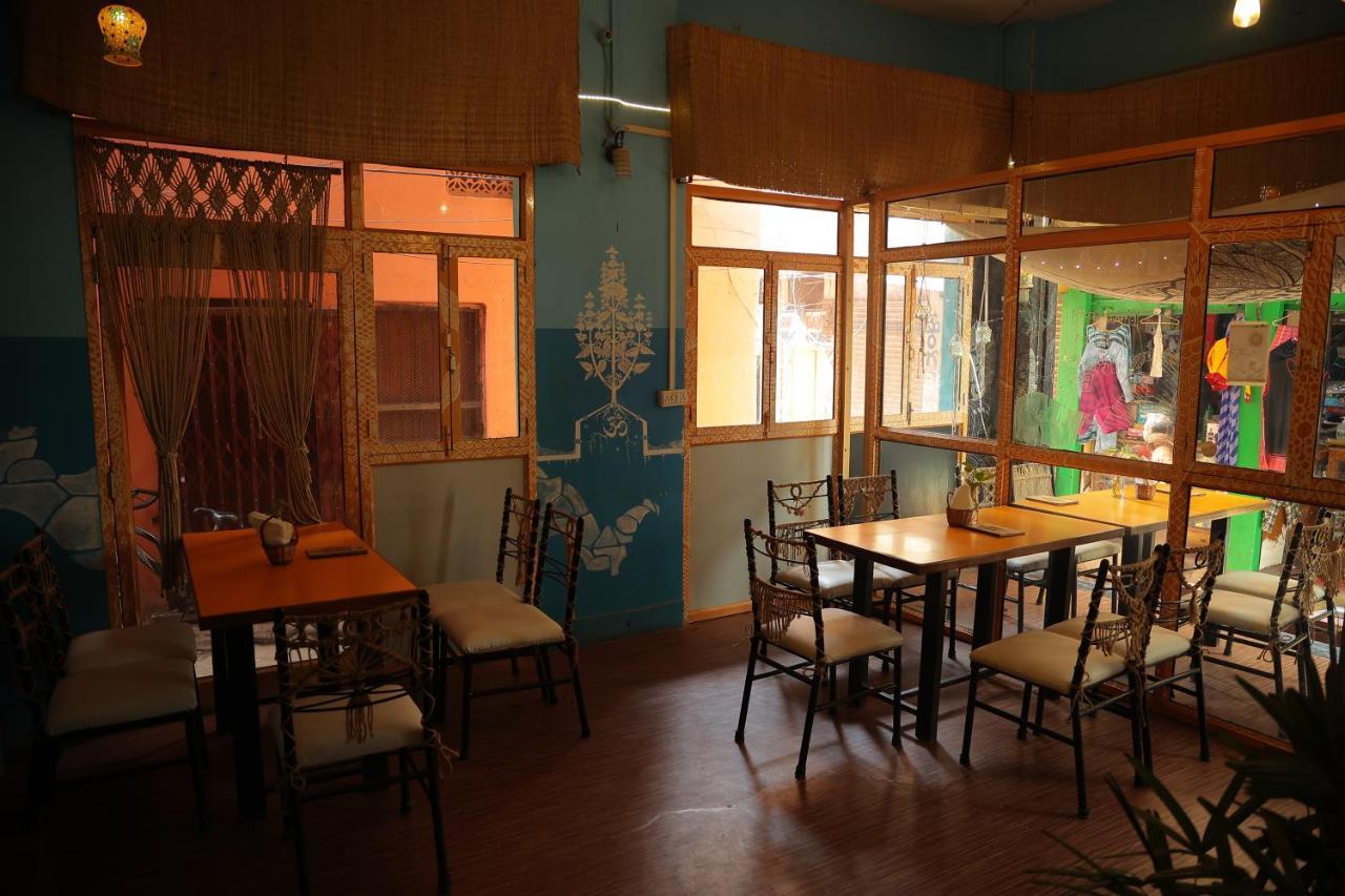 Good Vibes Hostel 바라나시 외부 사진